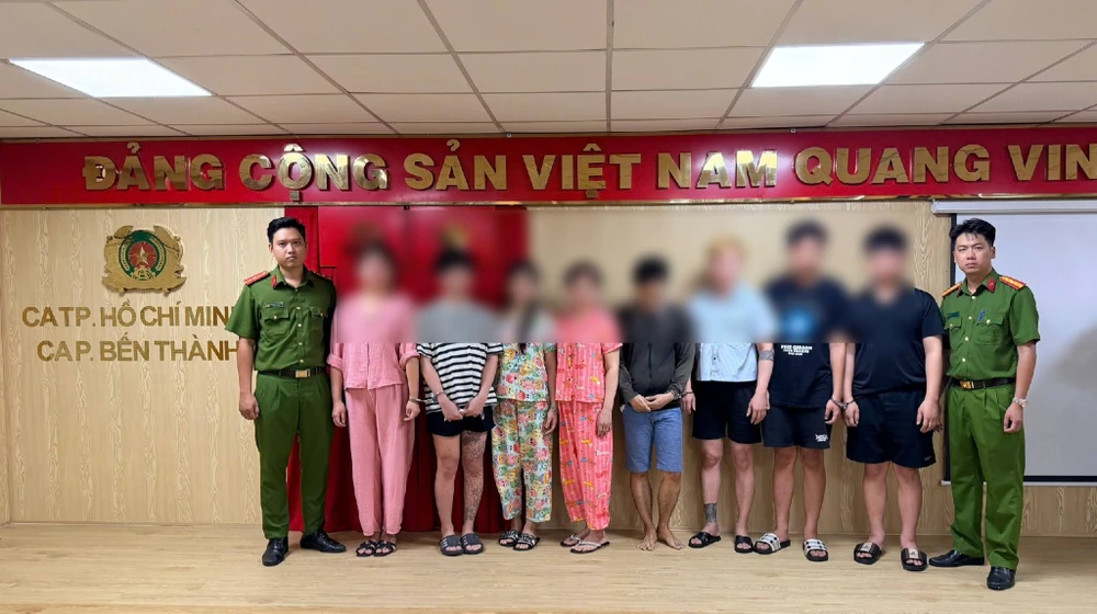 triet-pha-duong-day-chua-mai-dam-nup-bong-spa-tai-trung-tam-tp-hcm (1).jpg