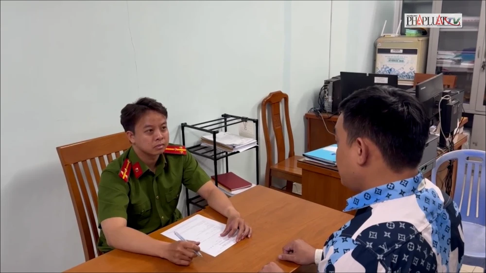 Sequence 02.00_02_53_09.Still012.jpg