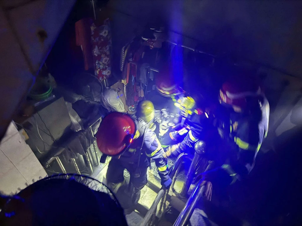 chay-nha-phuong-cho-quan (2).jpg