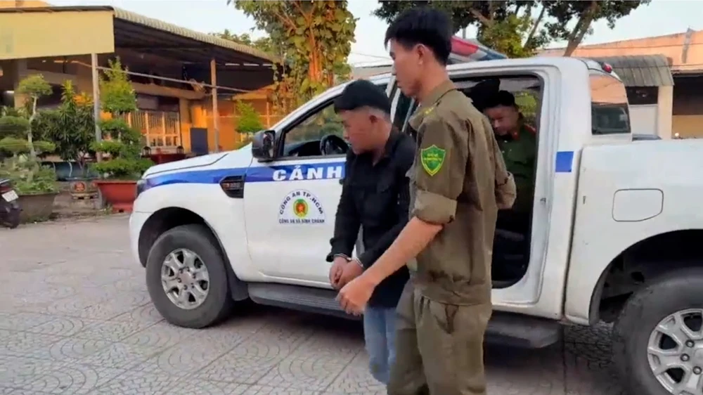 Sequence 02.00_00_53_26.Still017.jpg