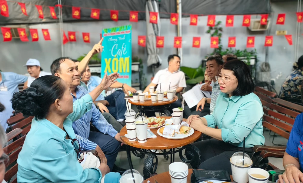 ca-phe-xom-72.jpg