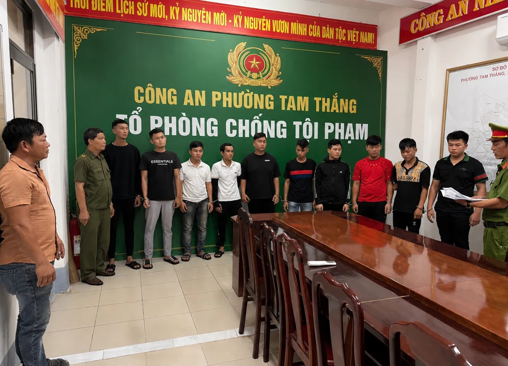 tam-thang-khoi-to-gay-roi-trat-tu-cong-cong.jpg