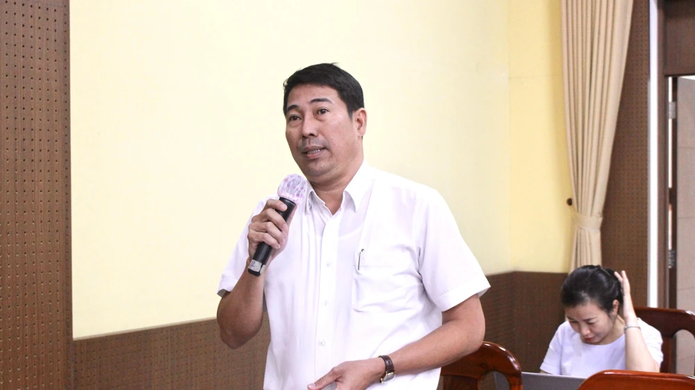 tiep-xuc-cu-tri-quan-1