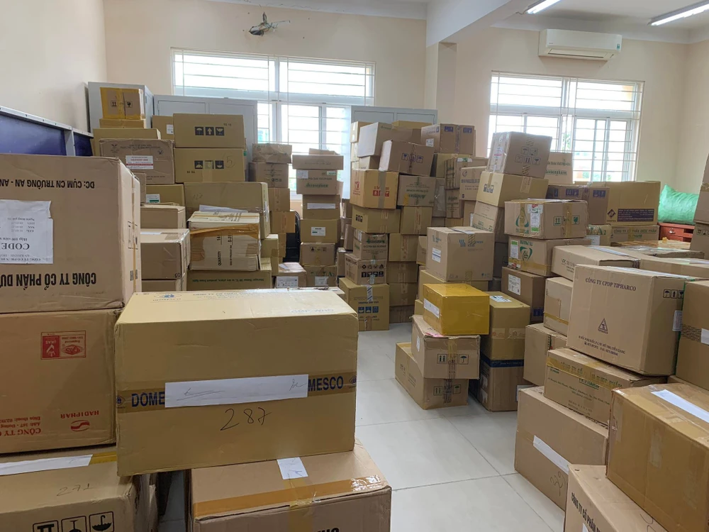 Thuốc chữa bệnh giả sau khi sản xuất được bán cho nhiều người, nhiều nhà thuốc ở quận Gò Vấp, quận 10, quận Bình Tân... Ảnh: ĐC