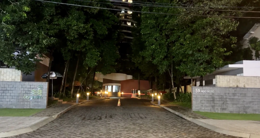 nghi-an-vo-dam-chong-tu-vong-tai-chung-cu-o-binh-thanh-plo.jpeg