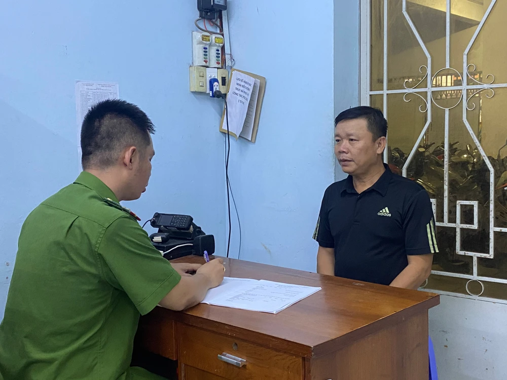 Nhóm chuyên vào các bệnh viện ở Bình Thạnh cho vay bị bắt