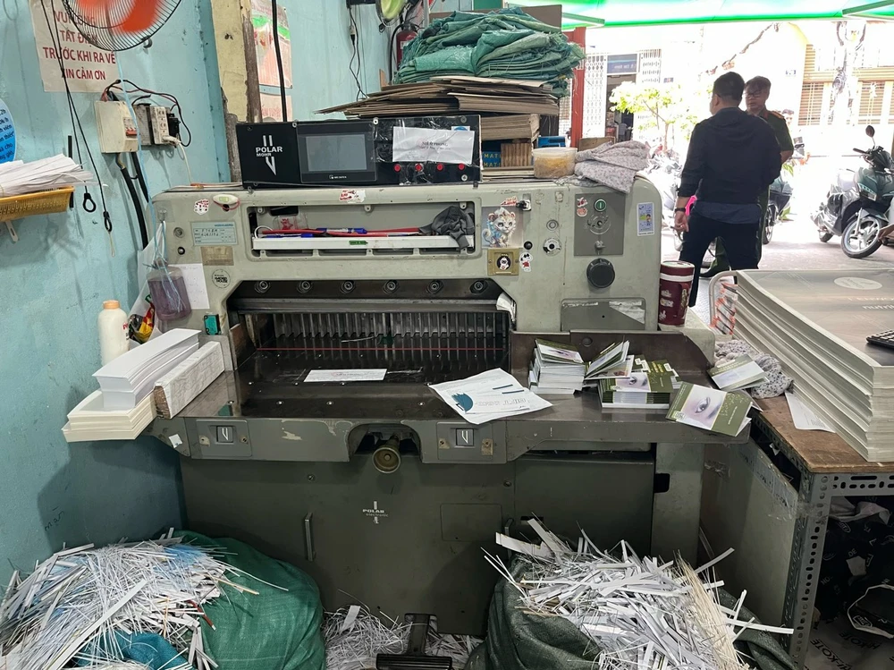 tp-hcm-triet-pha-duong-day-lam-gia-thuoc-chua-benh (4).jpg