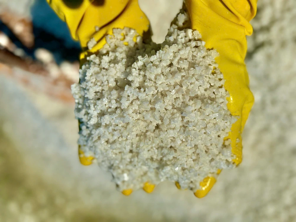 200-nam-nghe-lam-muoi-sa-huynh-o-quang-ngai- (6).jpg