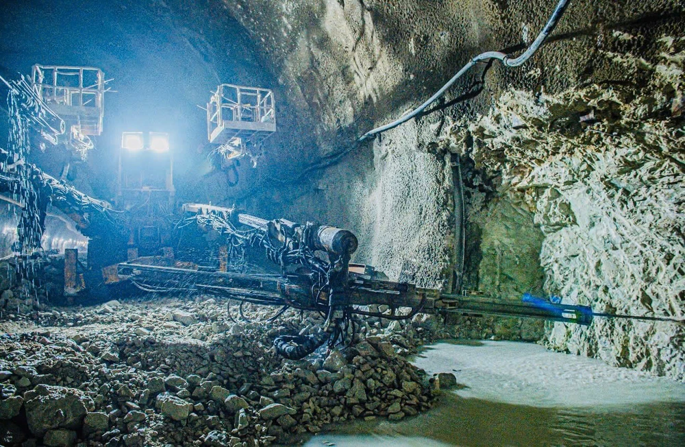 chuan-bi-thong-duong-ham-dai-nhat-cao-toc-bac-nam (29).jpg