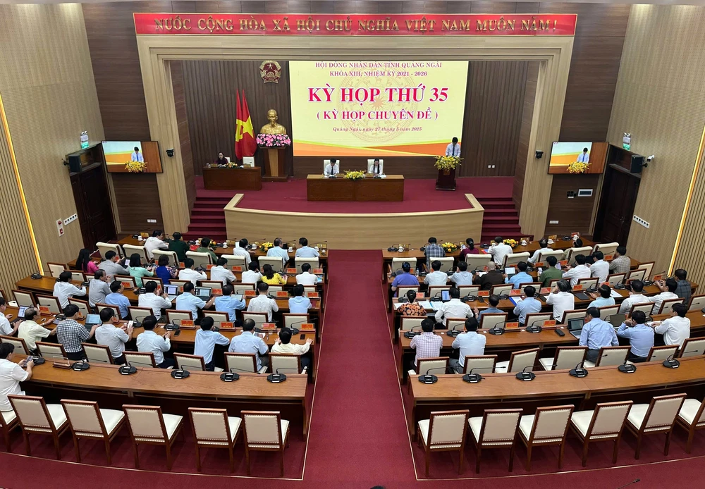 Tỉnh Quảng Ngãi hỏa tốc đề nghị lãnh đạo Kon Tum chuẩn bị cho kỳ họp HĐND tỉnh đầu tiên sau sáp nhập