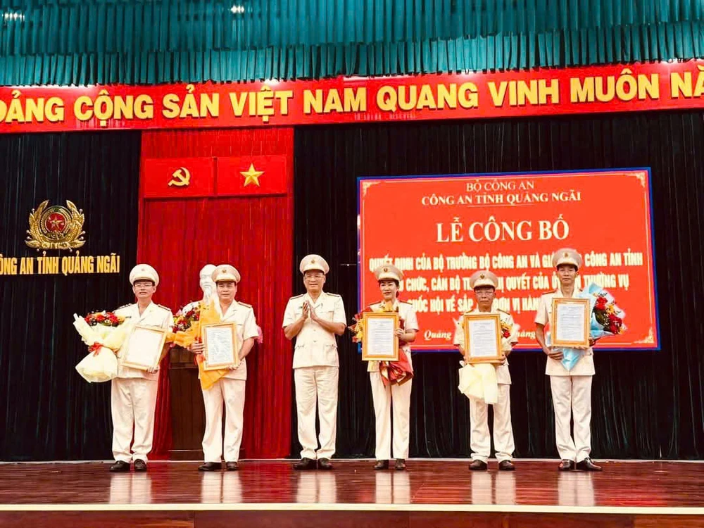 Công an tỉnh Quảng Ngãi công bố nhân sự chủ chốt sau sáp nhập