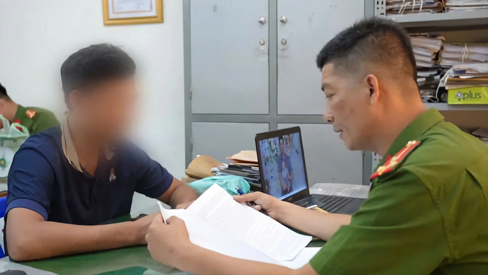 Bẫy 'việc nhẹ lương cao', bị lừa sang nước ngoài làm việc cho đường dây lừa đảo