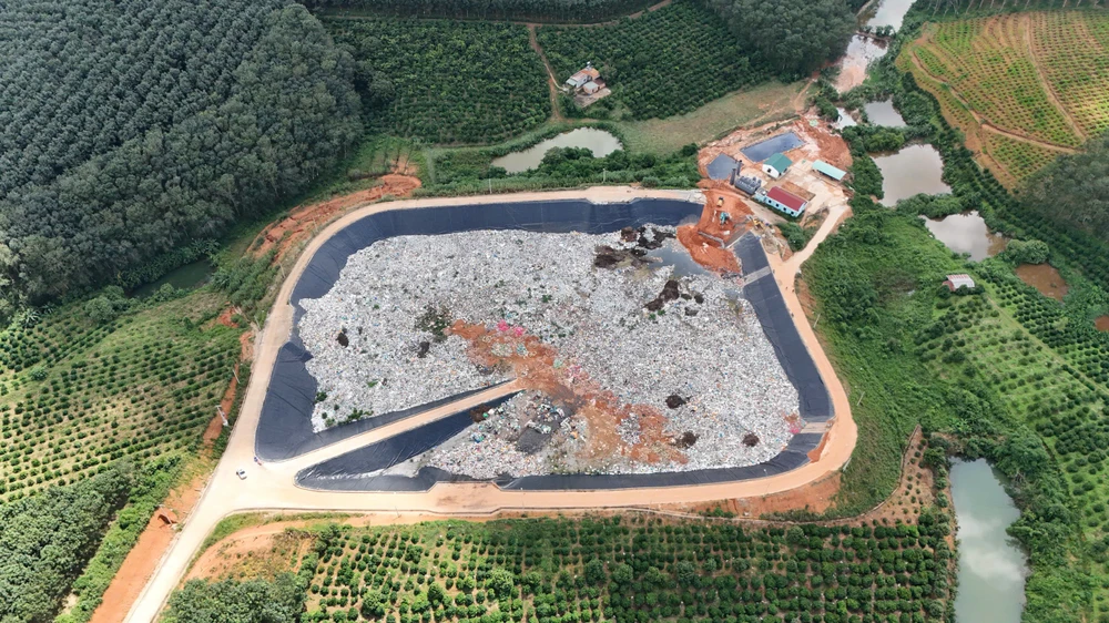 Yêu cầu kiểm định chất lượng khu xử lý rác Ngọc Hồi vừa hoạt động đã hư hỏng