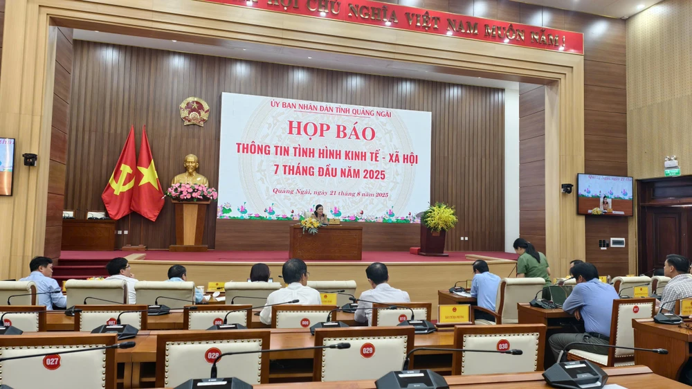 Vụ viện thẩm mỹ mồi chài dịch vụ chui: Quảng Ngãi ra văn bản kiểm tra toàn diện các cơ sở thẩm mỹ trên địa bàn