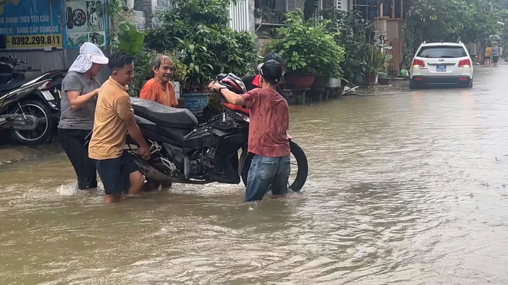 mot-tuan-hai-lan-chay-lu (17).jpg