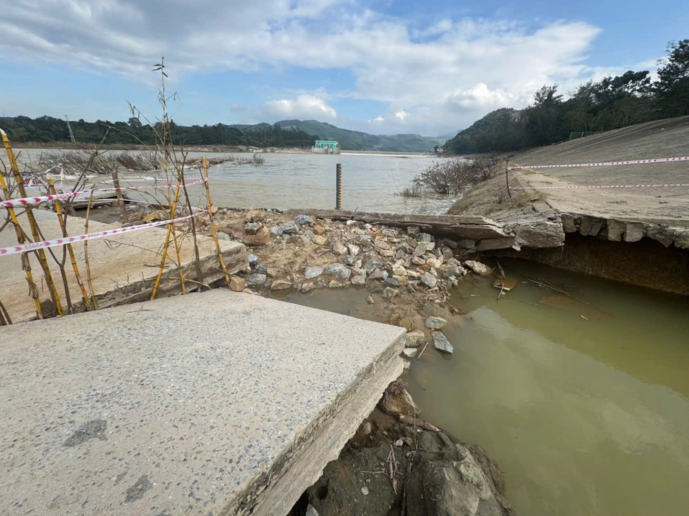 cau-tran-thach-nham-bi-lu-danh-sap-nguoi-dan-vat-va-di-vong-hang-chuc-cay-so (3).jpg