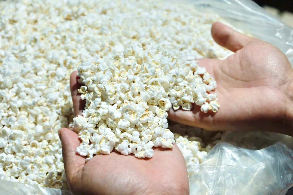 co-mot-thu-banh-o-quang-ngai-can-tet-phai-lam-gap-ba-moi-kip-ban- (16).jpg