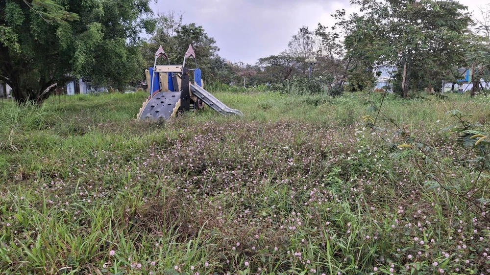 du-an-khu-dan-cu-15-nam-dap-chieu-xe-thit-dat-cong-vien-lam-san-bong-san-tenis- (11).jpg