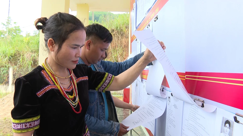 dong bao ca dong xem tieu su.jpg