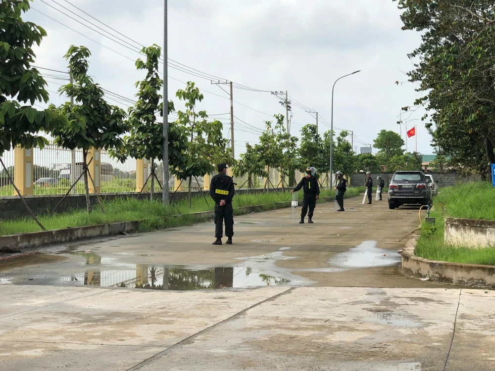 An ninh bên trong tòa được thắt chặt