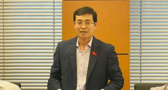 Đại biểu quốc hội Đỗ Đức Hiển. Đại biểu quốc hội Đỗ Đức Hiển.