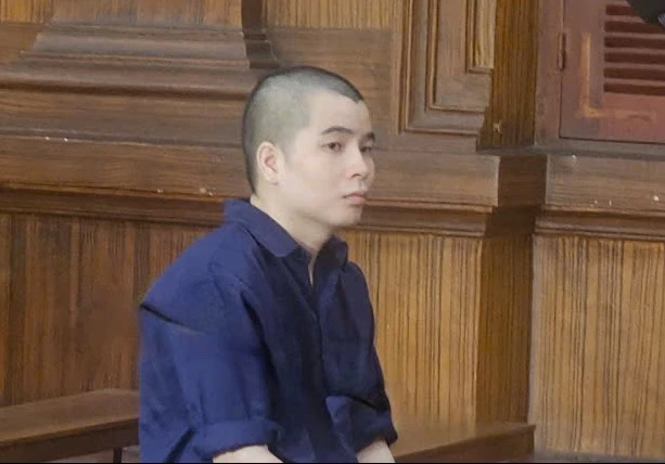 dốt người yêu bằng xăng