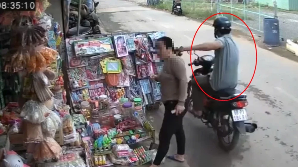 cướp giật tài sản