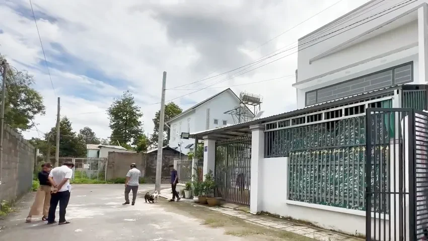 xây nhầm nhà trên đất người khác