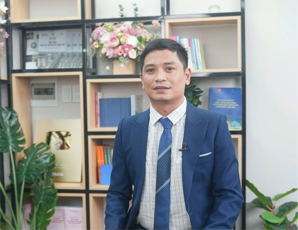 ThS-LS Nguyễn Hữu Tiếng