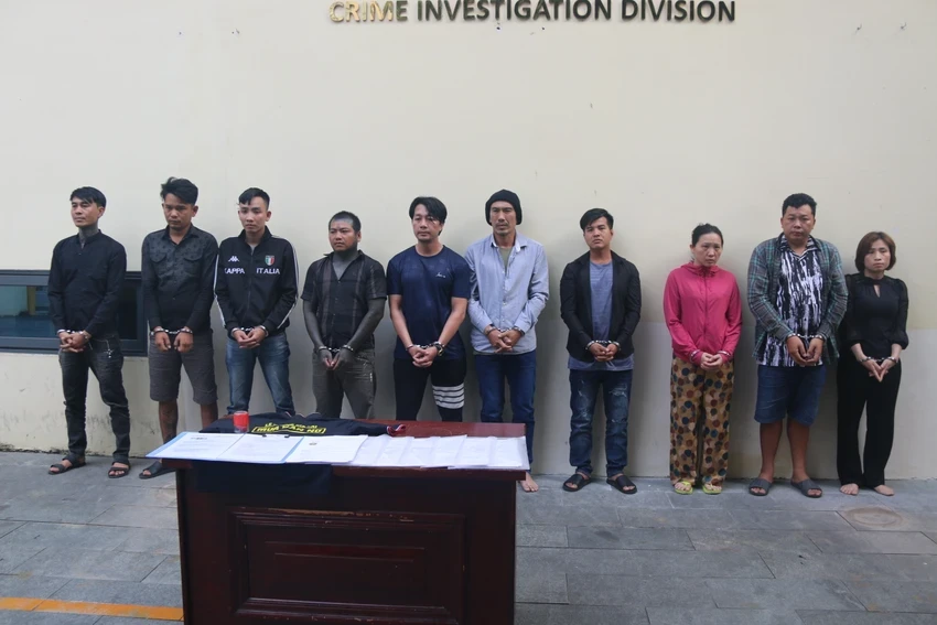 Công an TP.HCM khởi tố nhóm đòi nợ thuê núp bóng doanh nghiệp mua bán nợ. Ảnh: CA