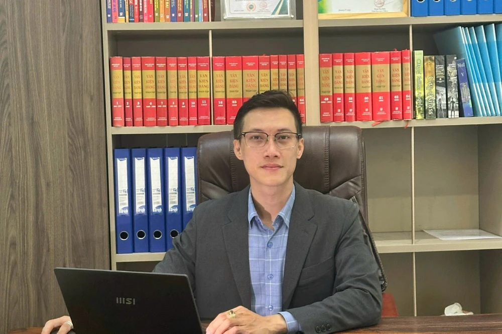 LS-Tran-duy-huy.jpg