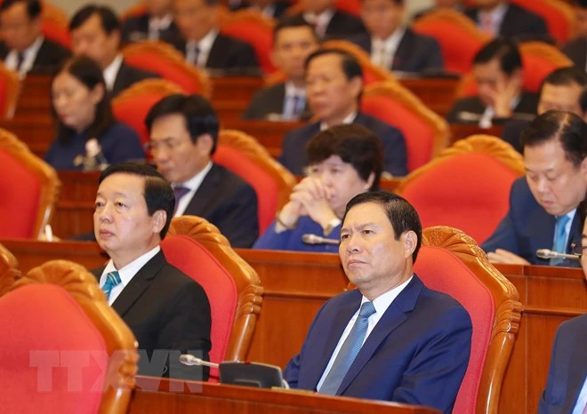 Các Ủy viên Trung ương Đảng tại Hội nghị Trung ương 6. Ảnh: TTXVN