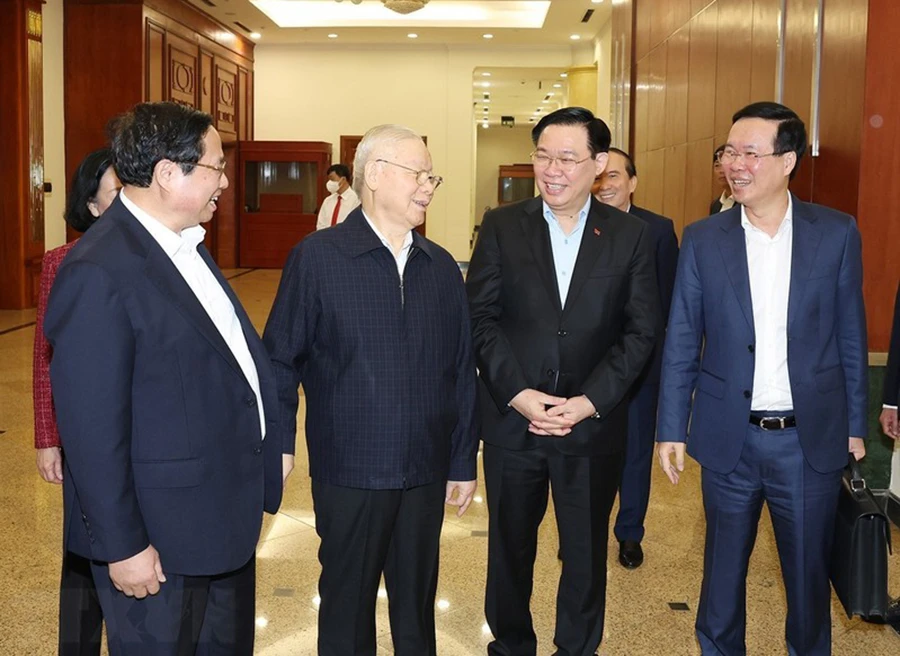 nhan-su-dai-hoi-xiv-quan-diem-dinh-huong-tu-phat-bieu-cua-tong-bi-thu-nguyen-phu-trong (3).jfif