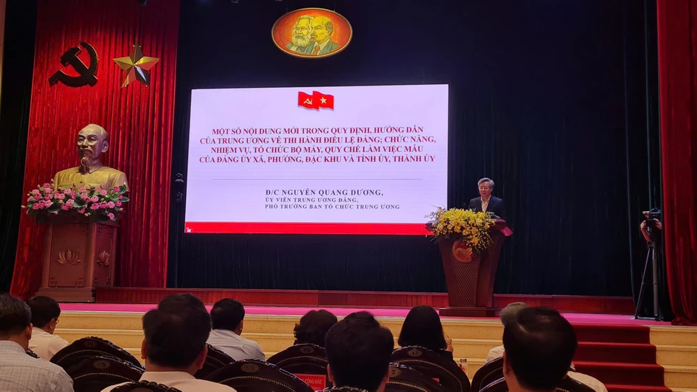 cách mạng tổ chức bộ máy