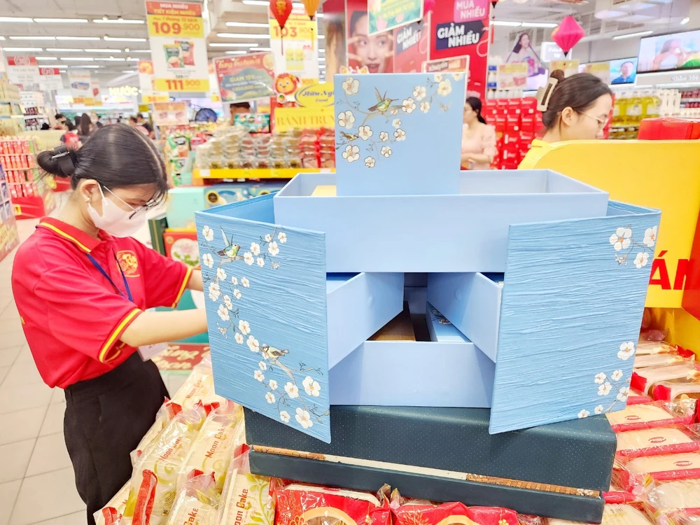 hop banh trung thu.jpg