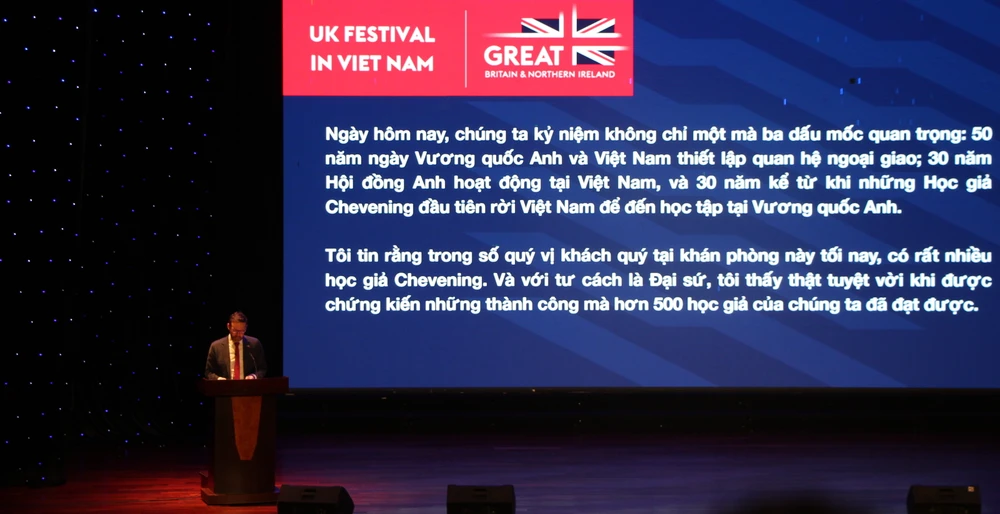 dai su anh tai viet nam.JPG