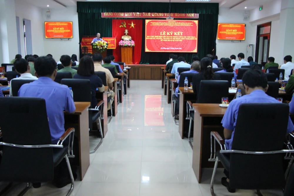 toan canh ky ket quy che da nang.jpg