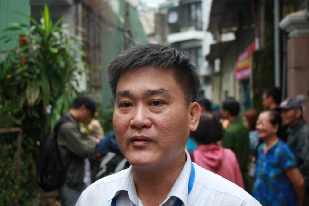dap-bo-buc-tuong-phuong.JPG
