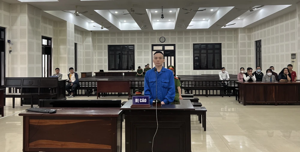 nhân viên ngân hàng