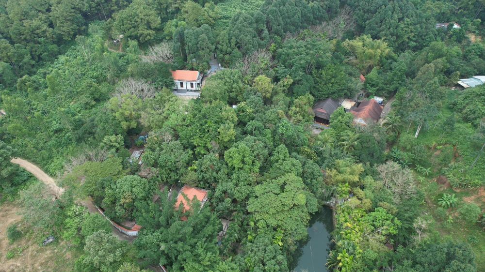 biệt phủ đại gia vàng