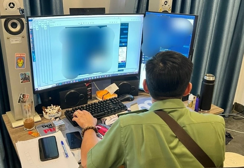 tập tin chứa mã độc