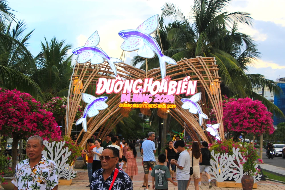 đường hoa biển đà nẵng