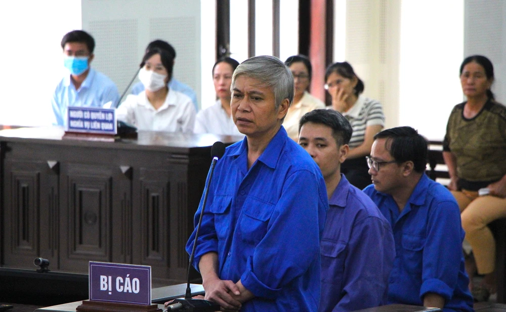 cựu chủ tịch ubnd quận cẩm lệ