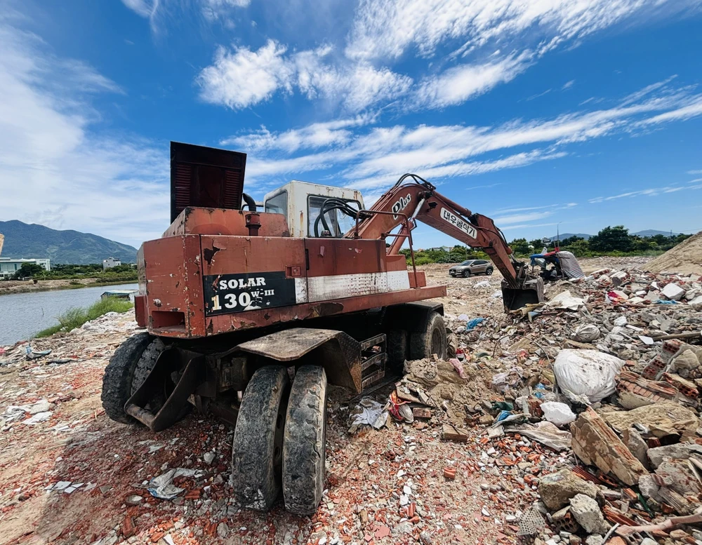 bãi xà bần không phép