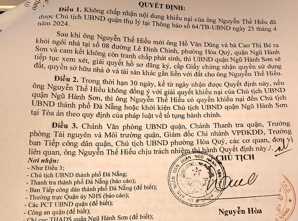 nhà bị chiếm dụng