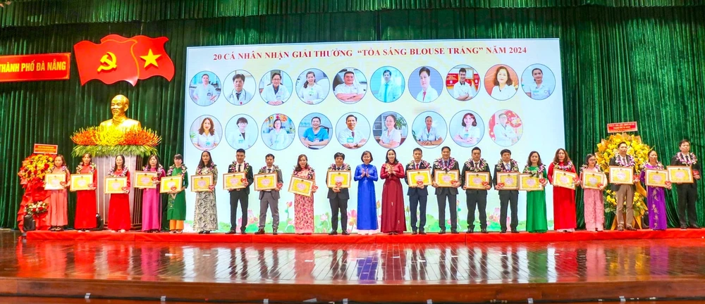 ngày thầy thuốc việt nam