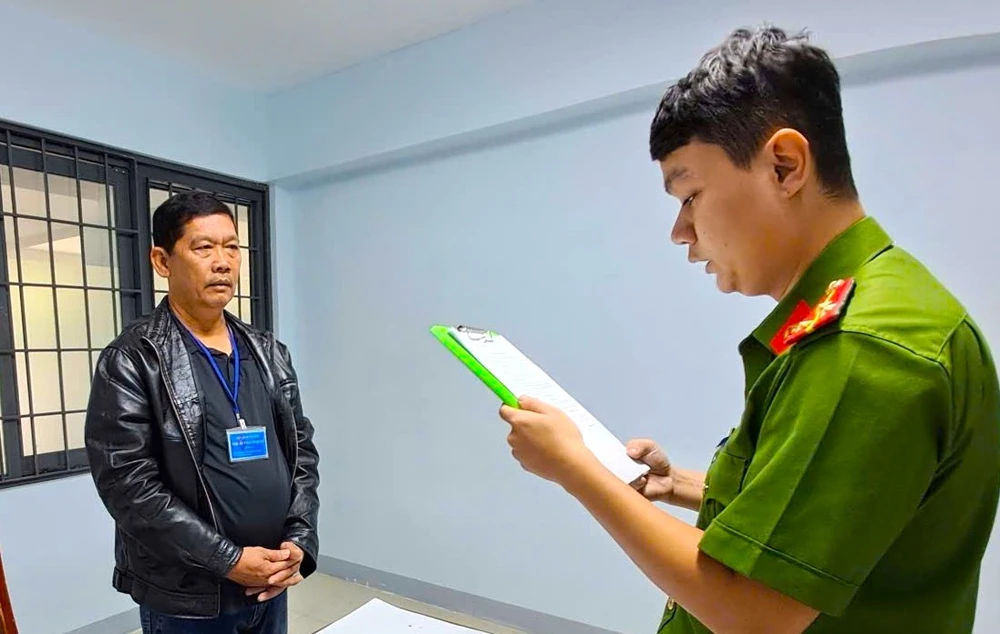 tụ điểm đánh bạc