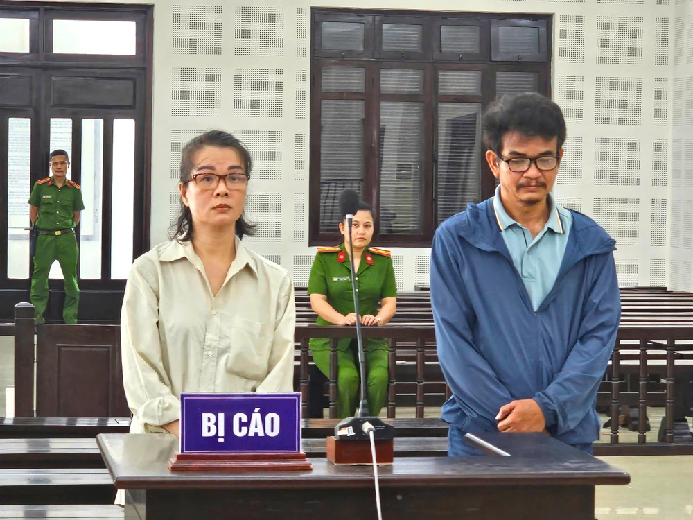 lừa đảo chiếm đoạt tài sản