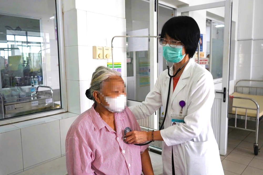 mắc mảnh xương