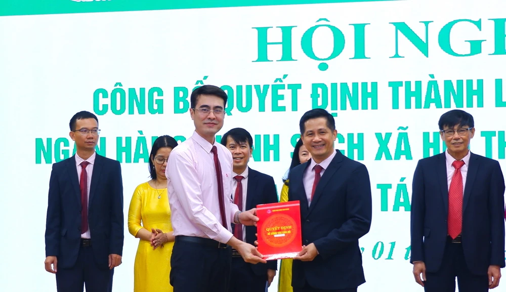 chi nhánh NHCSXH Đà Nẵng